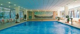 Chorvatský hotel Bellevue s bazénem