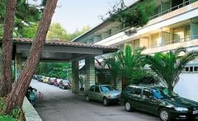 Chorvatský hotel Bellevue se vstupem