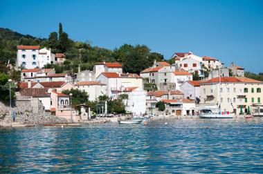 Ostrov Cres - vesnice Valun