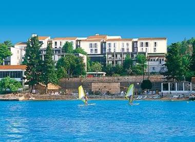 Chorvatský ostrov Korčula s hotelem Marco Polo
